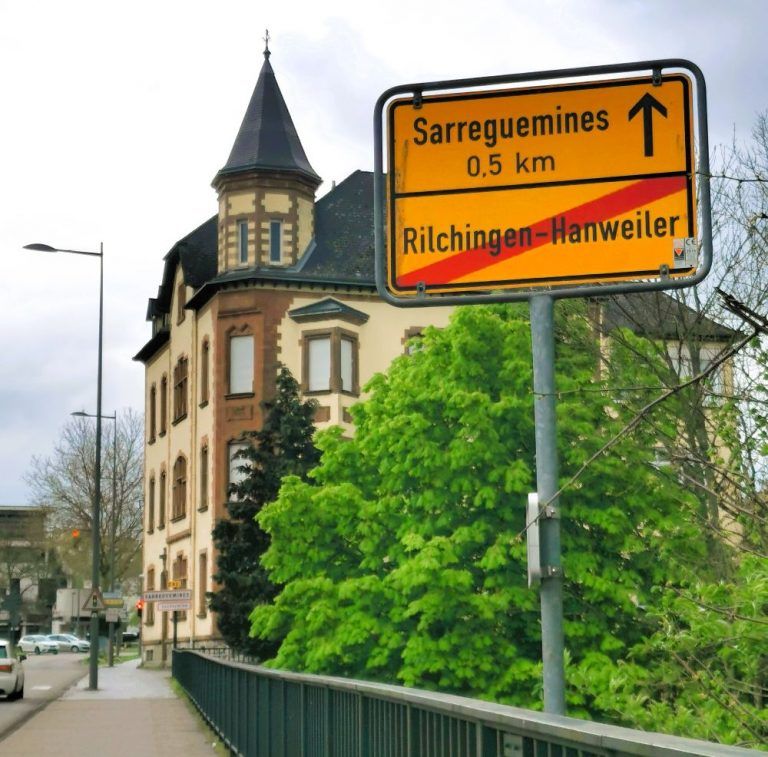 European Commission urges Schengen states to scale back internal border checks