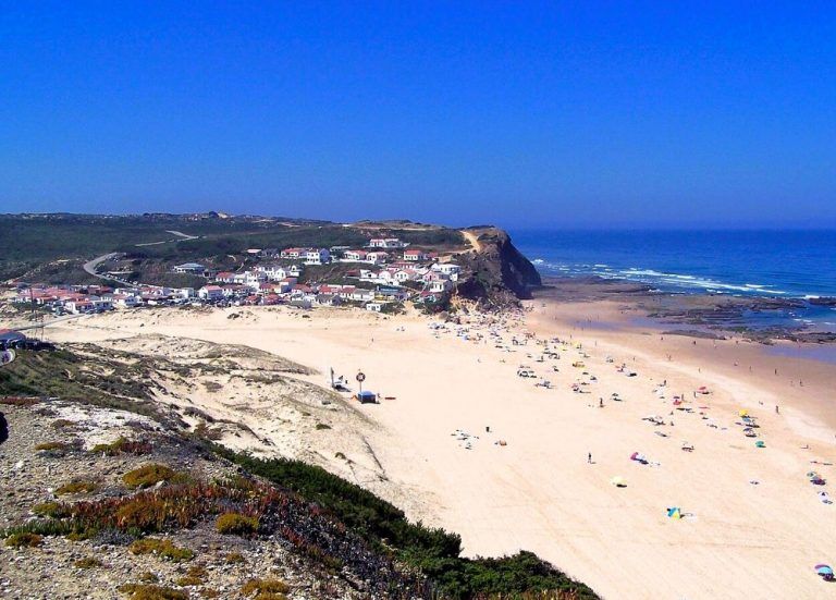 Portugal and Greece Dominate Europe’s Best Beaches Ranking for 2026