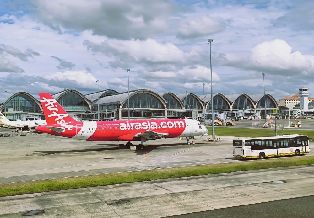 Asia travelers spend more on flights while cutting hotel costs, tells AirAsia MOVE
