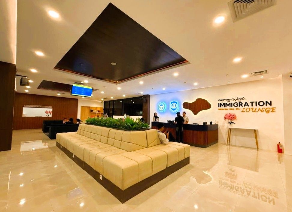 Bali opens first immigration lounge inside shopping mall