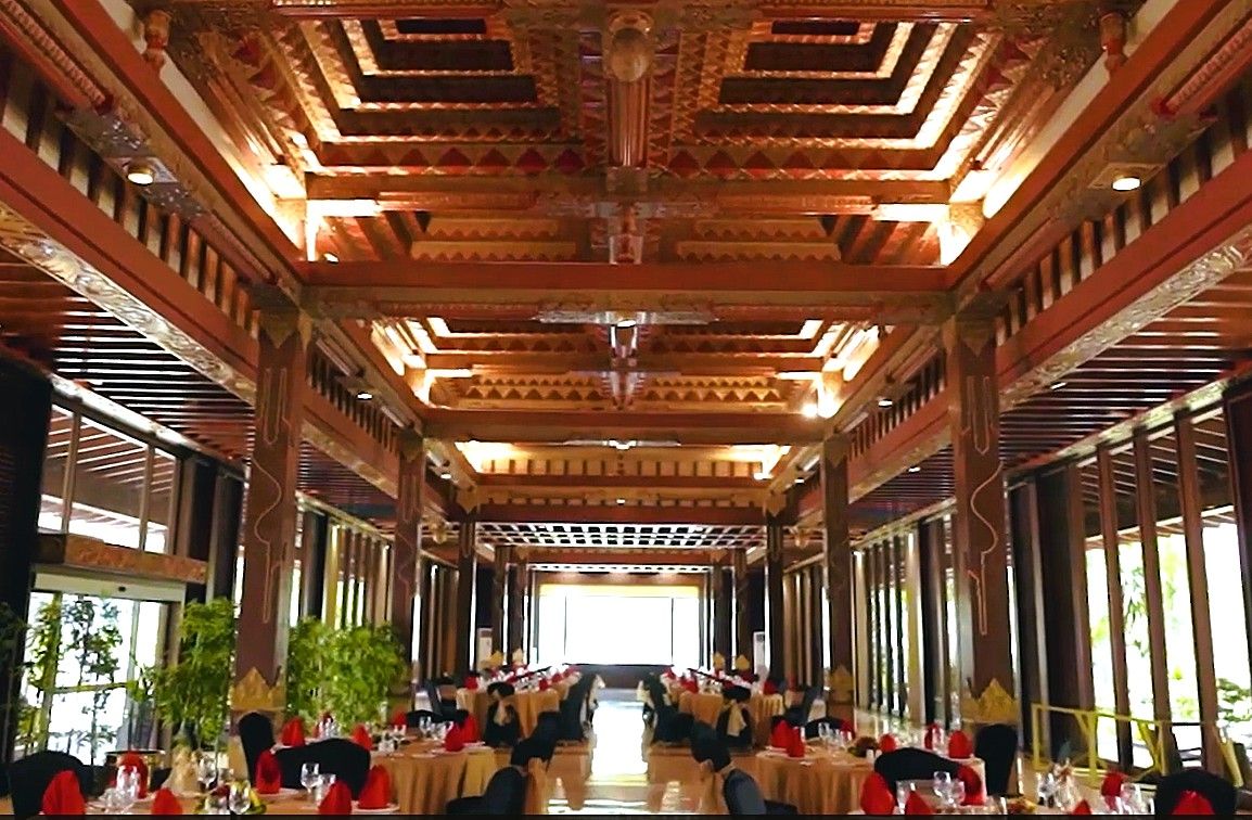 Jakarta’s iconic Sultan Hotel faces final curtain