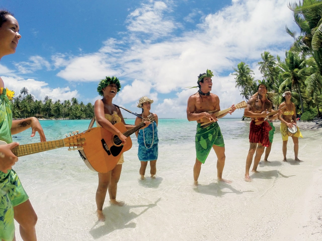 Paul Gauguin Cruises launches 2025 South Pacific cruise program